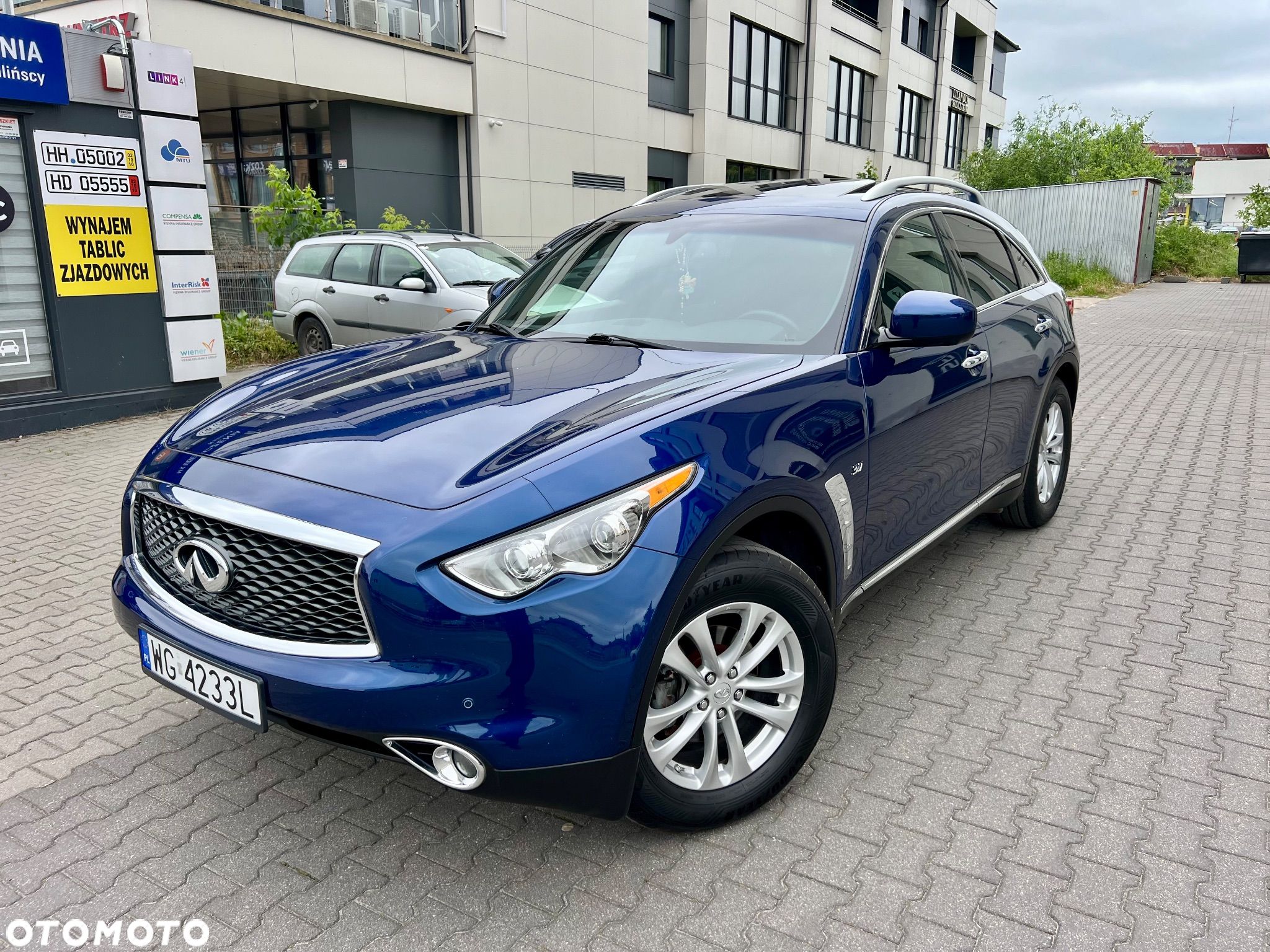 Infiniti QX70 3.7 AWD S Premium - 1