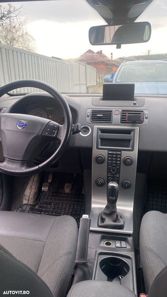 Volvo V50 2.0D DPF Kinetic - 6