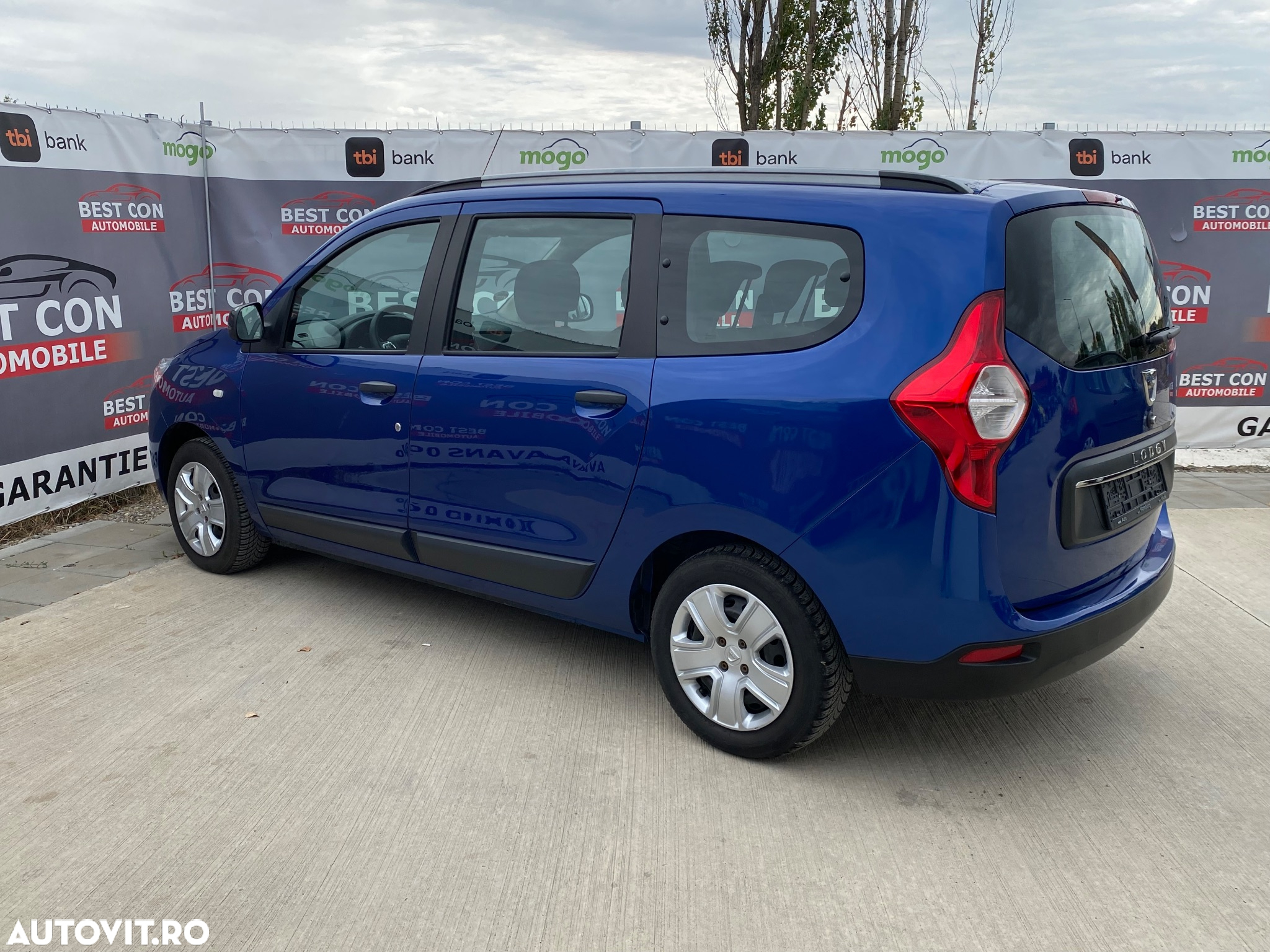 Dacia Lodgy Blue dCi 115 (7-Sitzer) Comfort - 2