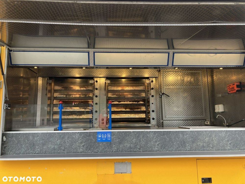 Mercedes-Benz Sprinter - 26