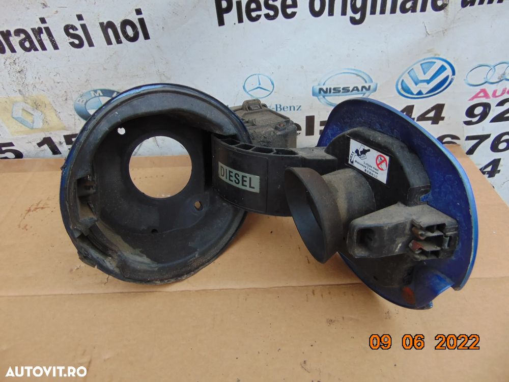 Usita rezervor renault megane 3 an 2008-2016 usa rezervor combustibil dezmembrez - 2