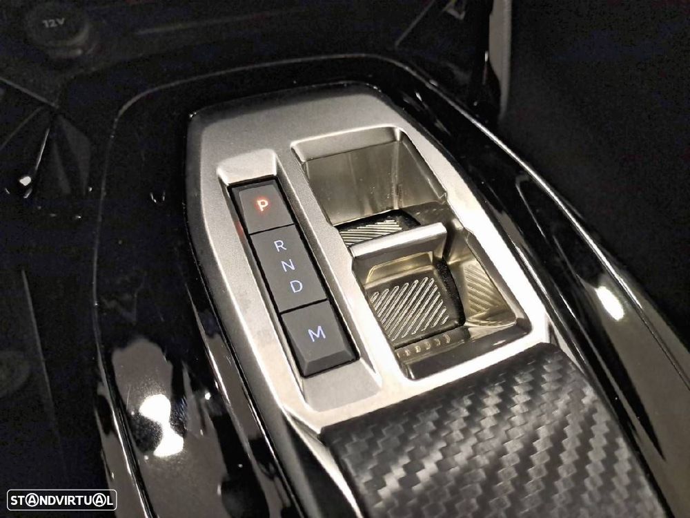 Peugeot 2008 1.2 Hybrid Allure e-DCS6 - 20
