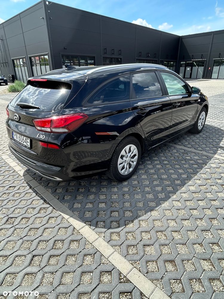 Hyundai i30 1.5 DPI Modern - 12