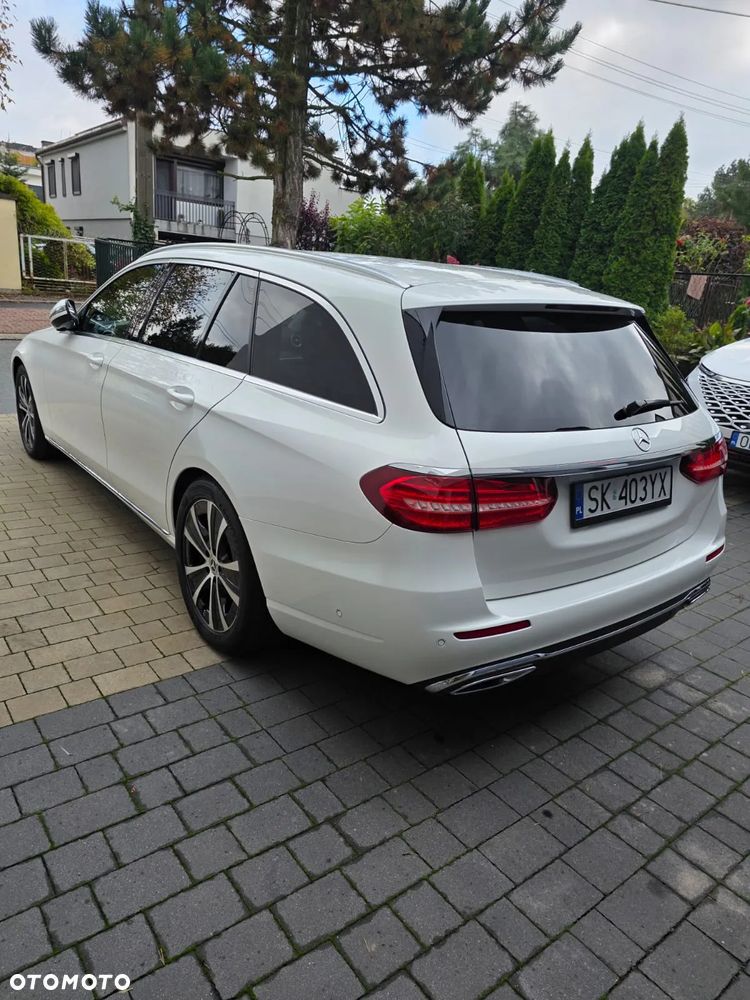 Mercedes-Benz Klasa E 200 d T 9G-TRONIC - 8