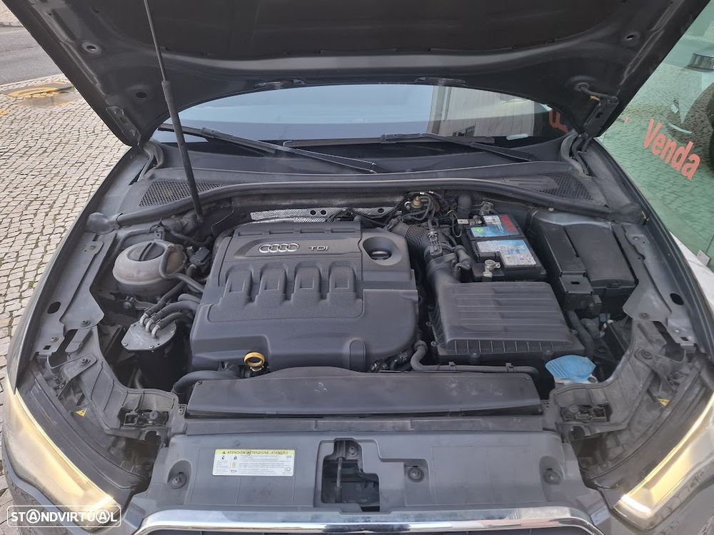 Audi A3 Limousine 1.6 TDI Advance - 58