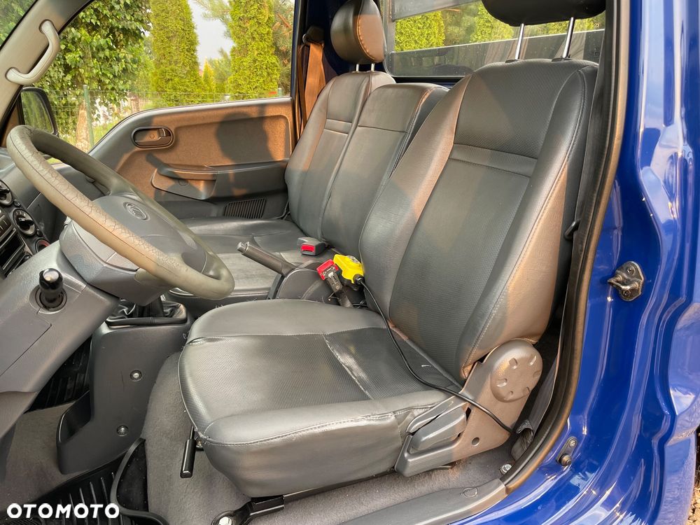 Kia K2500 - 8
