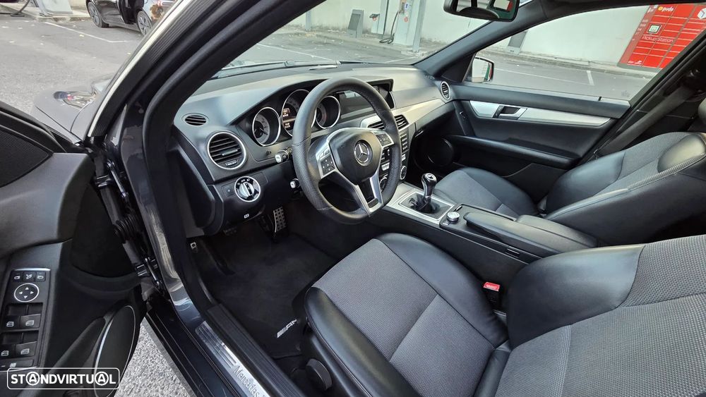 Mercedes-Benz C 220 CDi Avantgarde BE - 31