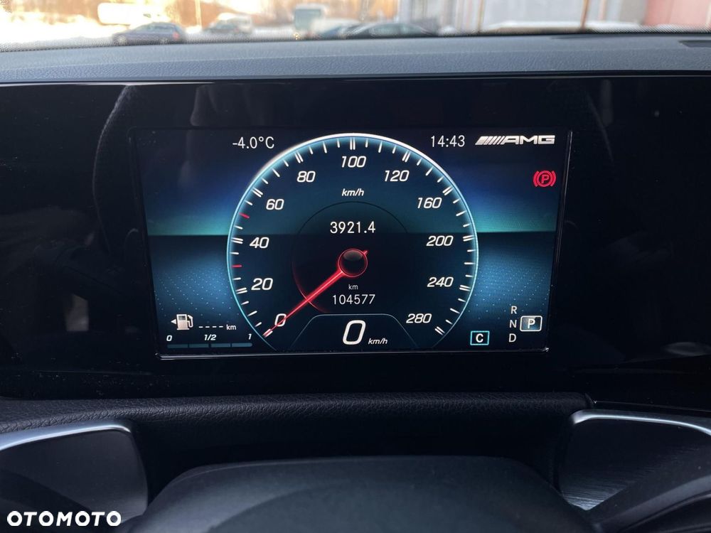 Mercedes-Benz GLB - 17