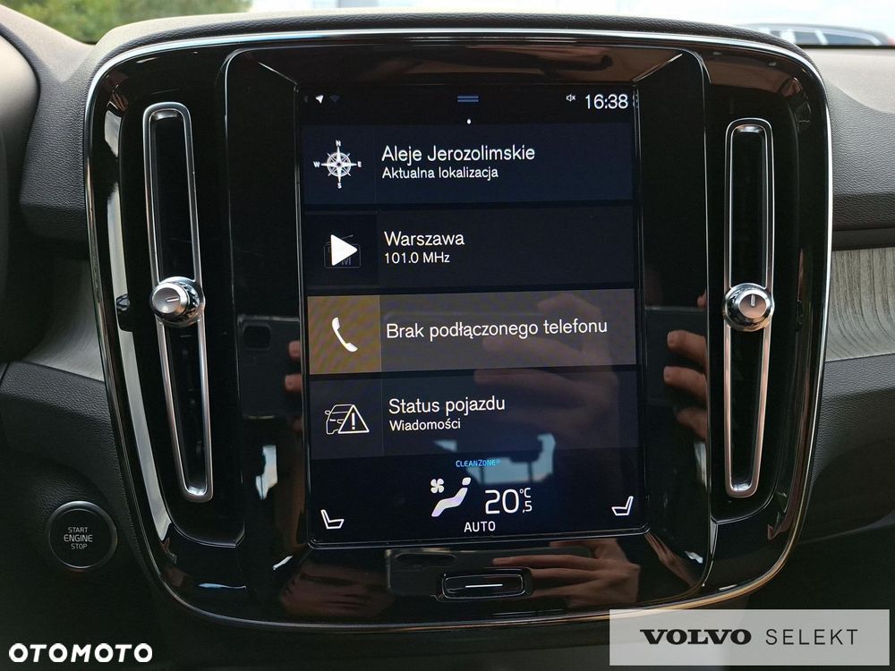 Volvo XC 40 - 21
