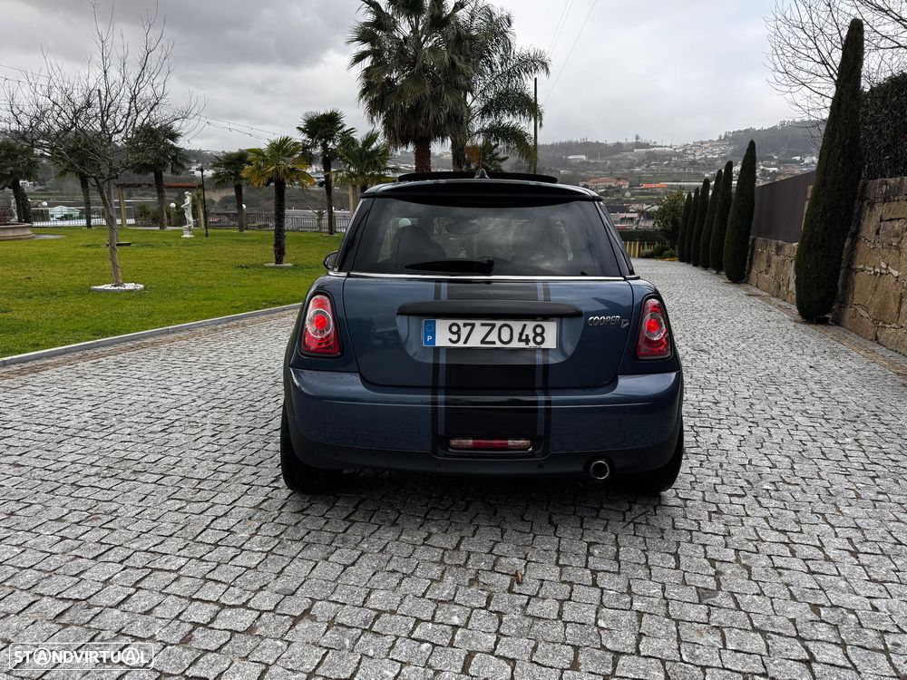 MINI 3 Portas Cooper D Brick Lane - 12