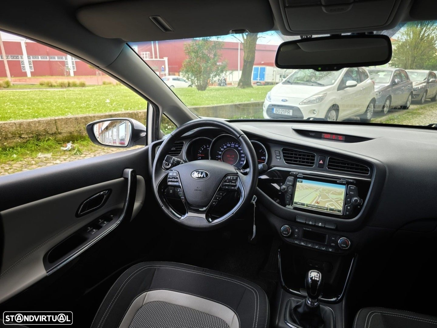 Kia Ceed SW 1.6 CRDi - 21