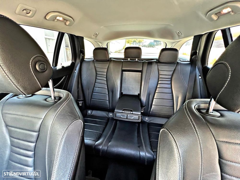 Mercedes-Benz E 220 d 4Matic 9G-TRONIC Avantgarde - 8