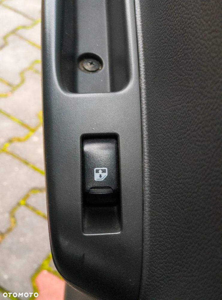 Chevrolet Spark 1.0 LS - 31