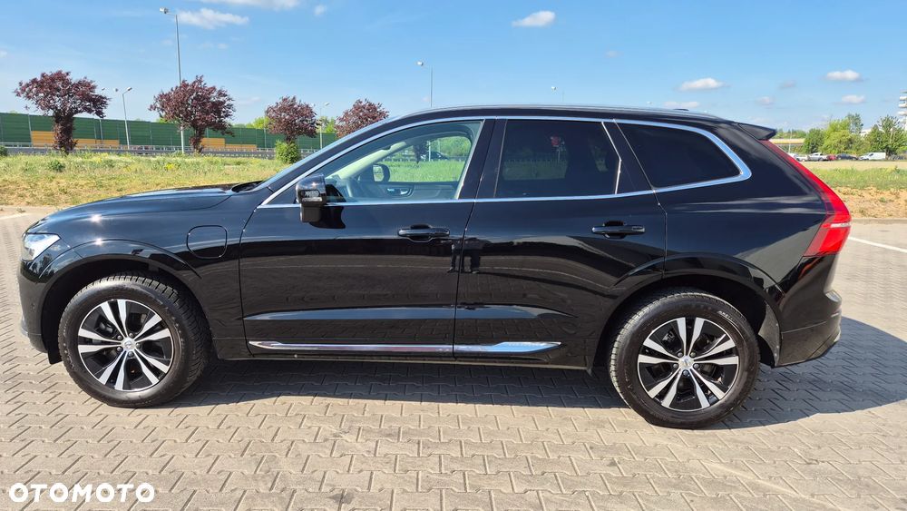 Volvo XC 60 T6 AWD Plug-In Hybrid Inscription Expression - 2