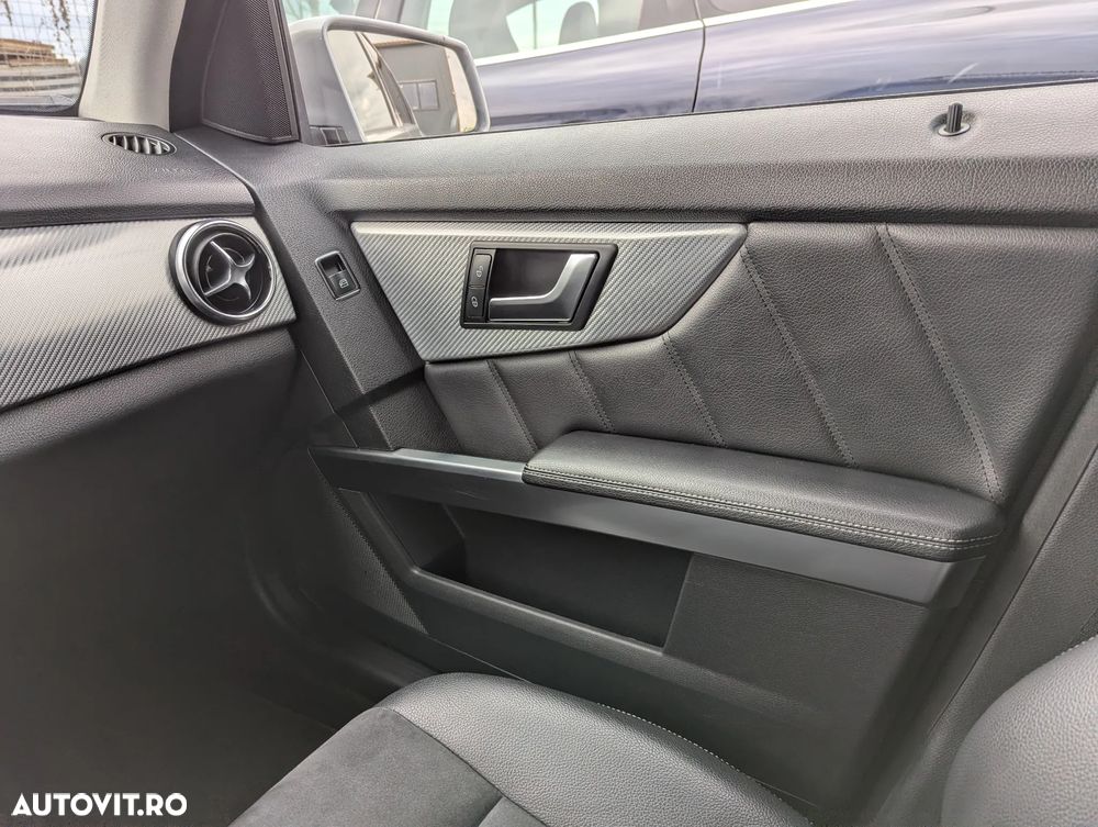 Mercedes-Benz GLK 250 BlueTEC 4Matic 7G-TRONIC - 11