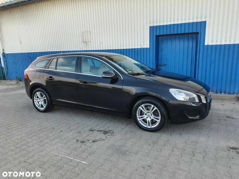 Volvo V60 - 24
