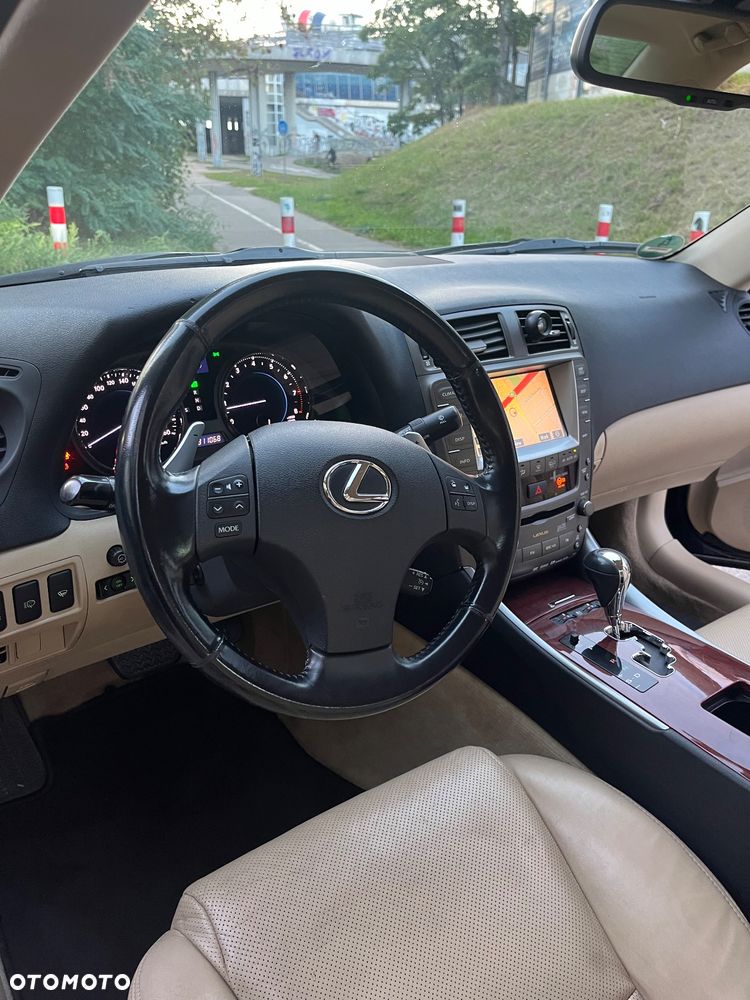 Lexus IS 250 F-Sport - 6