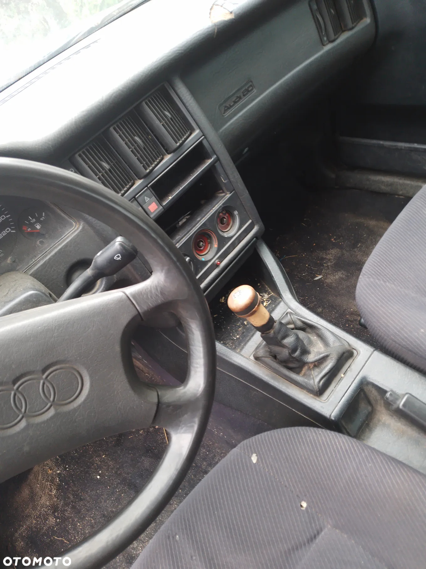 AUDI 80 B4 2.0 ABT KOLOR LZ6P  KLAPKA WLEWU PALIWA - 23