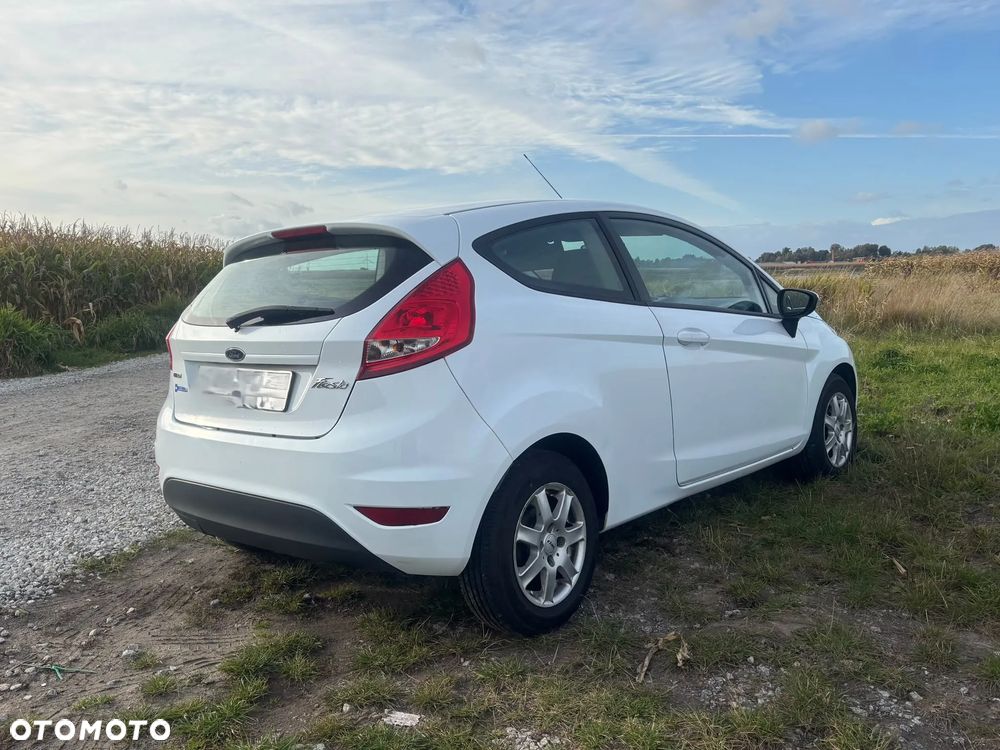 Ford Fiesta - 6