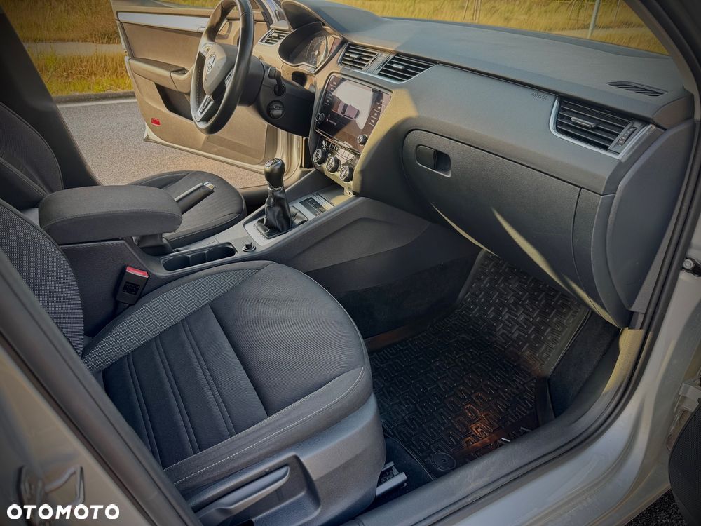 Skoda Octavia 1.5 TSI GPF ACT Ambition - 8