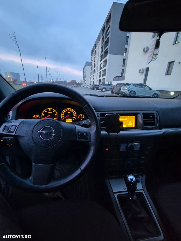 Opel Vectra 1.9 CDTI Essentia - 5