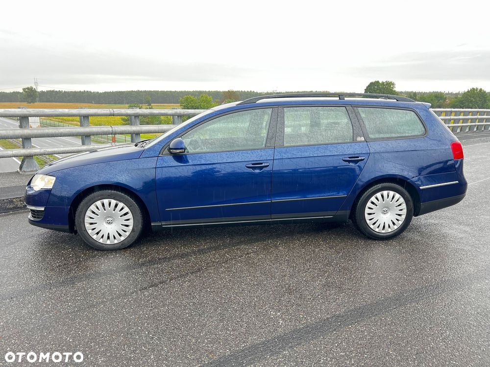 Volkswagen Passat 2.0 TDI Sportline - 2