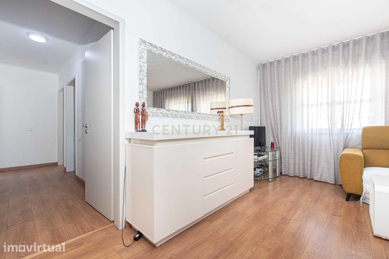 Apartamento T4 em Santa Clara - Lisboa - Grande imagem: 3/22