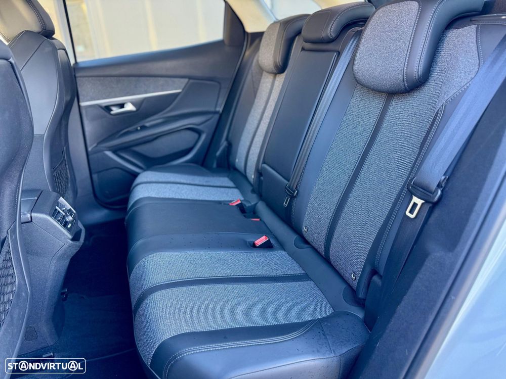 Peugeot 3008 1.6 BlueHDi Allure EAT6 J18 - 10