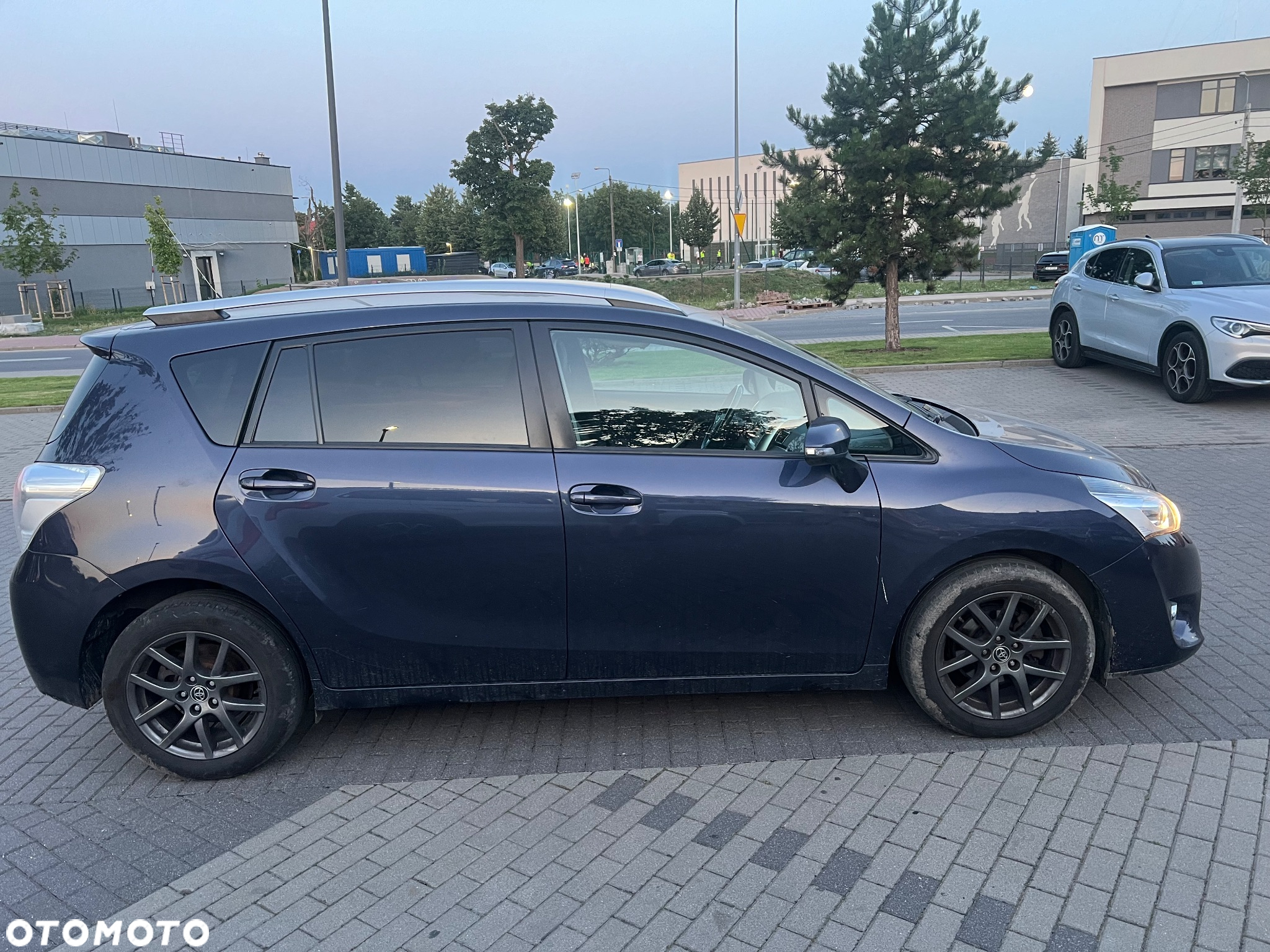 Toyota Verso 1.6 D-4D 5-Sitzer Start/Stop Executive - 4