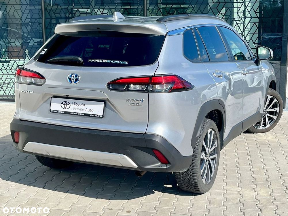 Toyota Corolla Cross 2.0 Hybrid Style AWD - 12