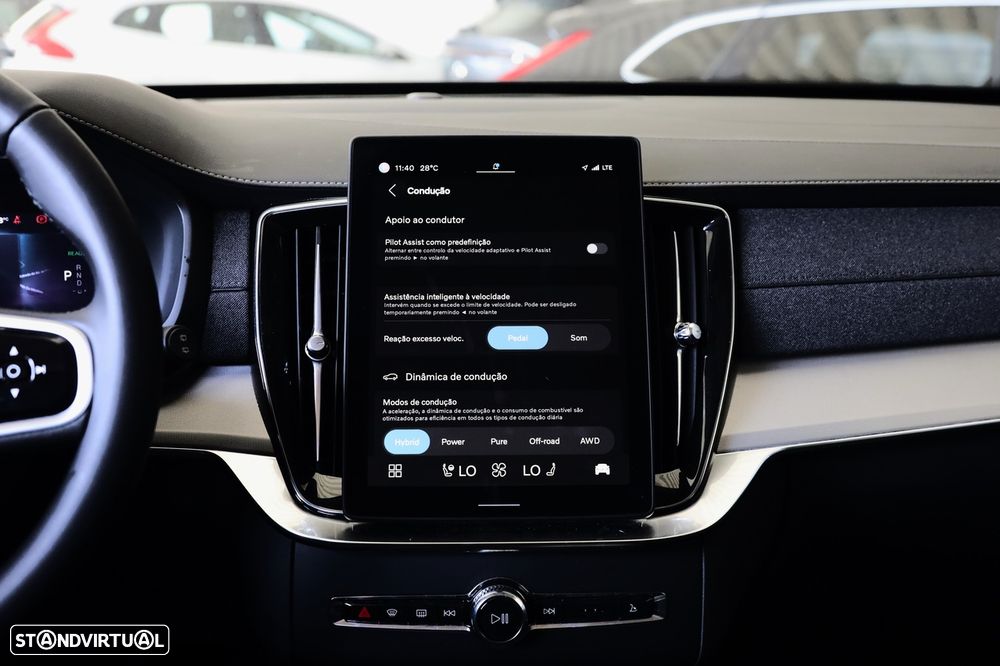 Volvo XC 90 T8 AWD Core - 30