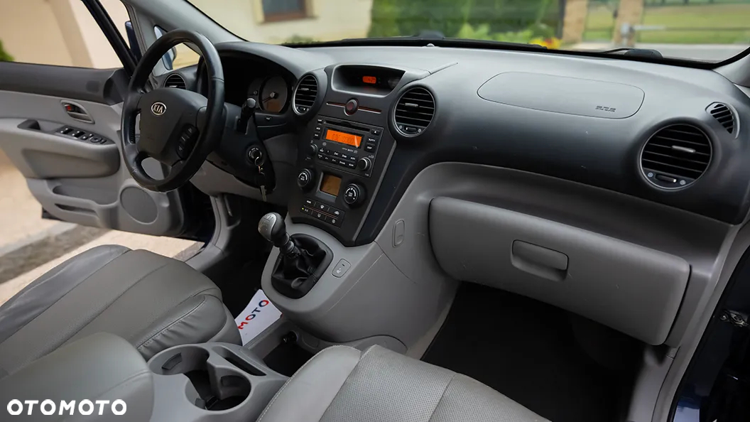Kia Carens 2.0 CRDi Voyage 7os - 27