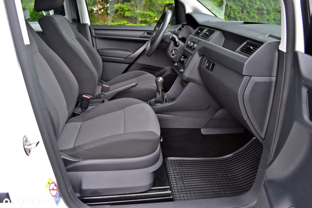 Volkswagen Caddy - 23
