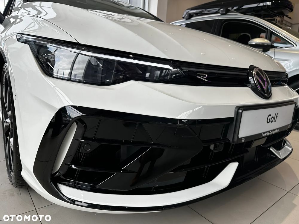 Volkswagen Golf VIII 2.0 TSI 4Motion R DSG - 8