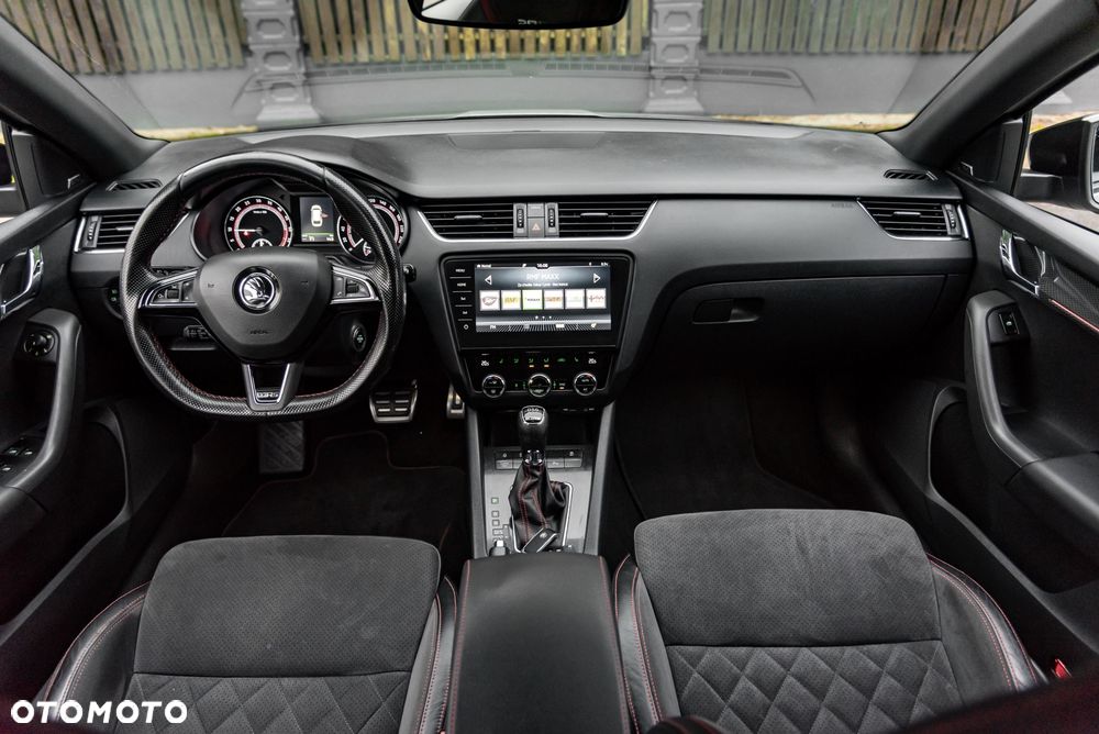 Skoda Octavia 2.0 TDI 4x4 DSG RS - 27