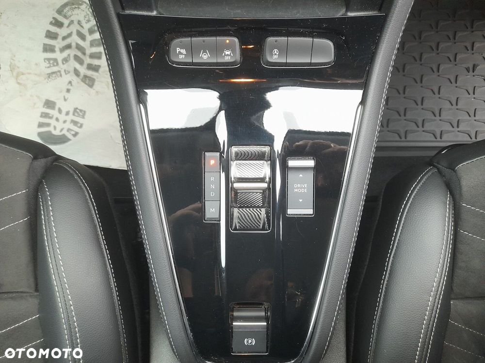 Opel Grandland 1.2 T GS S&S - 36