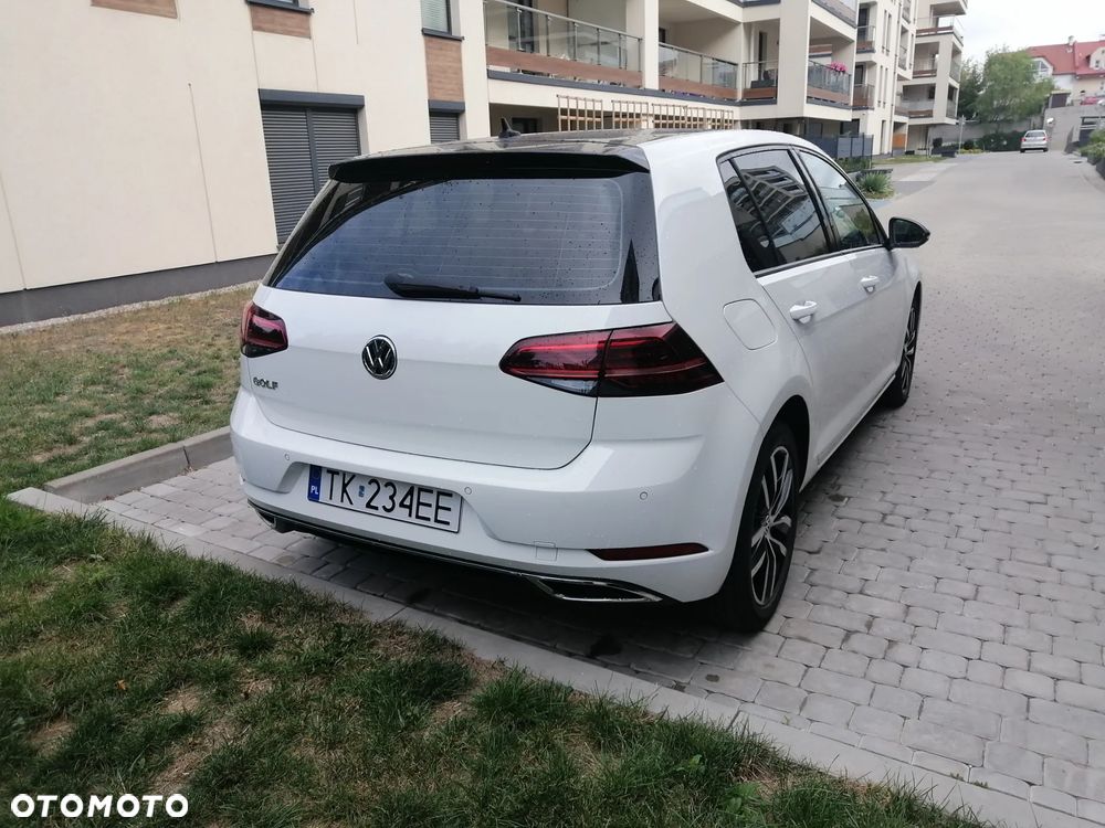 Volkswagen Golf 2.0 TDI (BlueMotion Technology) DSG Comfortline - 5