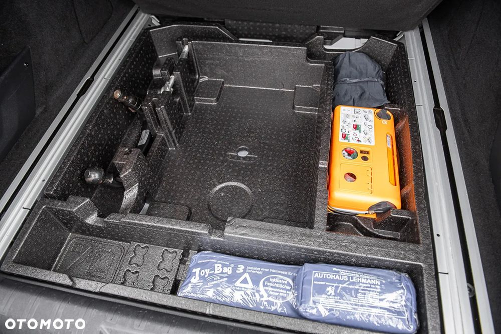 Peugeot 308 BlueHDi 150 EAT6 Stop & Start Allure - 21