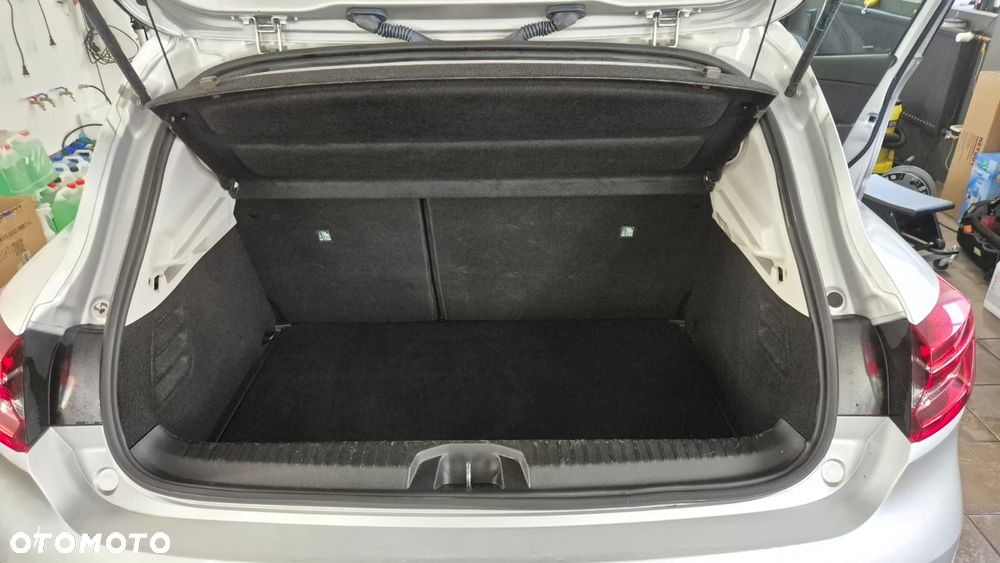 Renault Clio TCe 100 EDITION ONE - 9