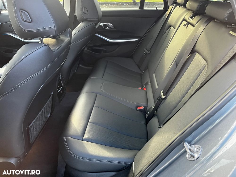 BMW Seria 3 320d xDrive AT - 11