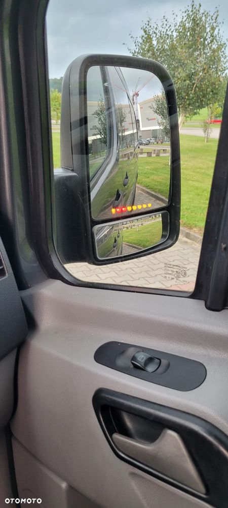 Mercedes-Benz Sprinter - 19