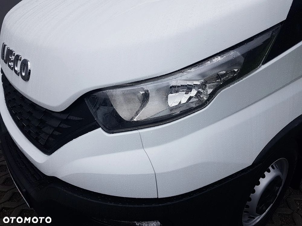 Iveco DAILY KONTENER NISKOPODŁOGOWY 4,43x2,23x2,42 SKLEP FOODTRUCK BAR KLIMA KONIOWÓZ KAMPER - 26