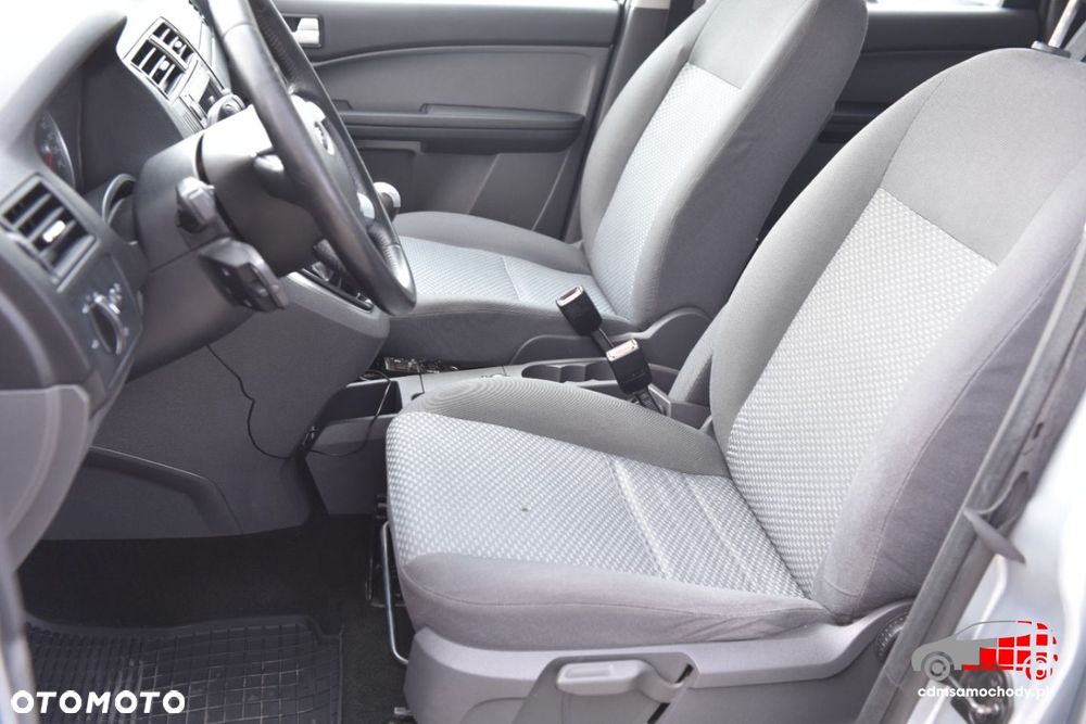 Ford C-MAX - 16