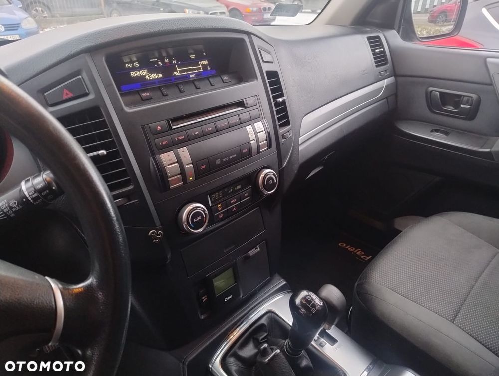 Mitsubishi Pajero 3.2 DID Invite - 11