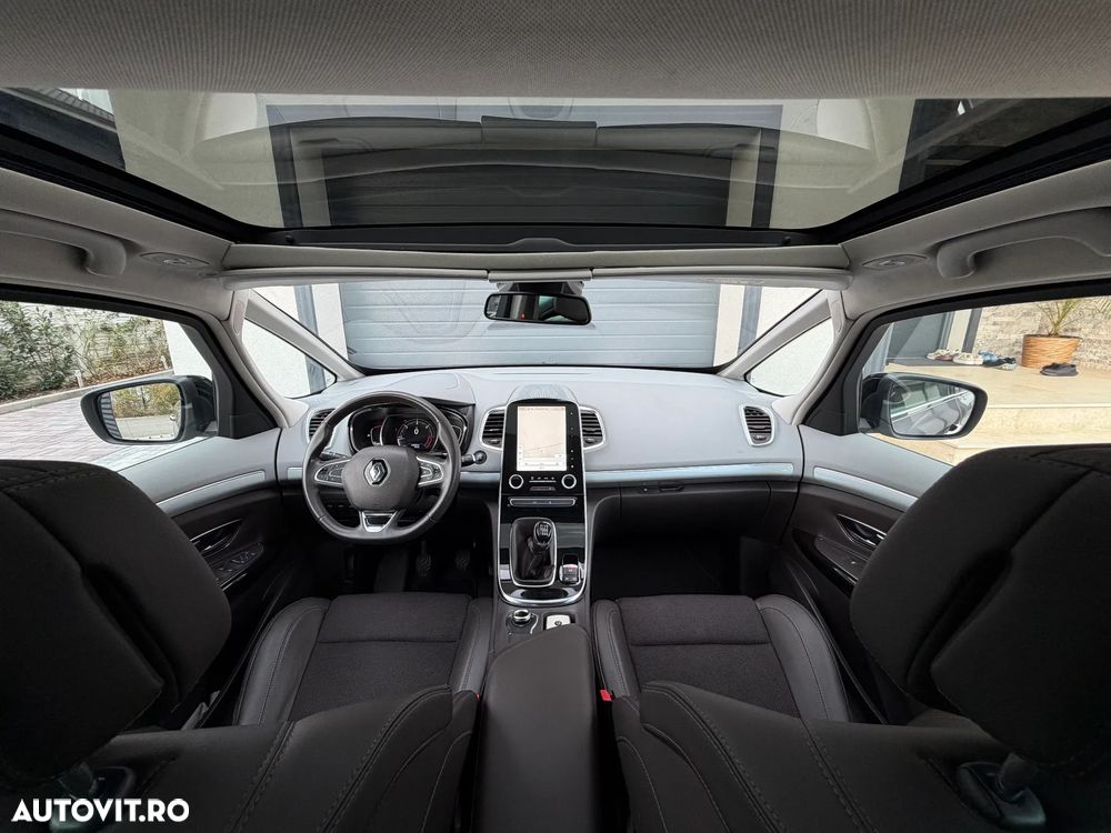Renault Espace Energy dCi 130 Intens - 17
