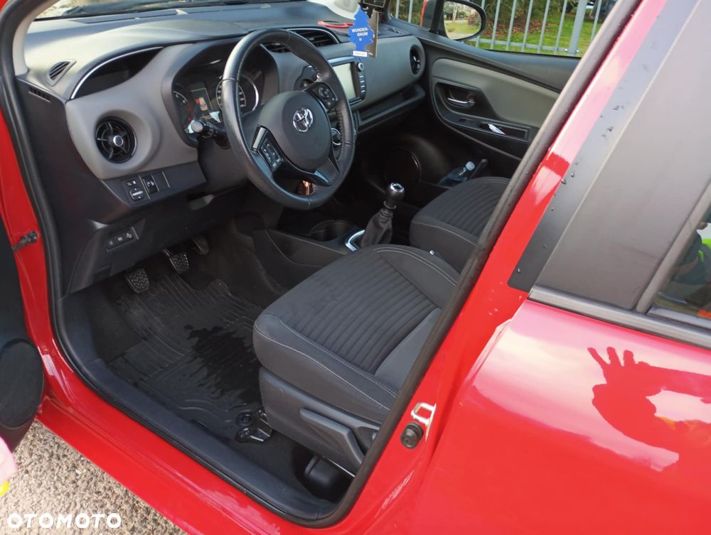 Toyota Yaris 1.5 Active - 6