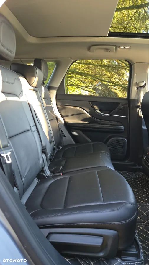 Lincoln Corsair - 22