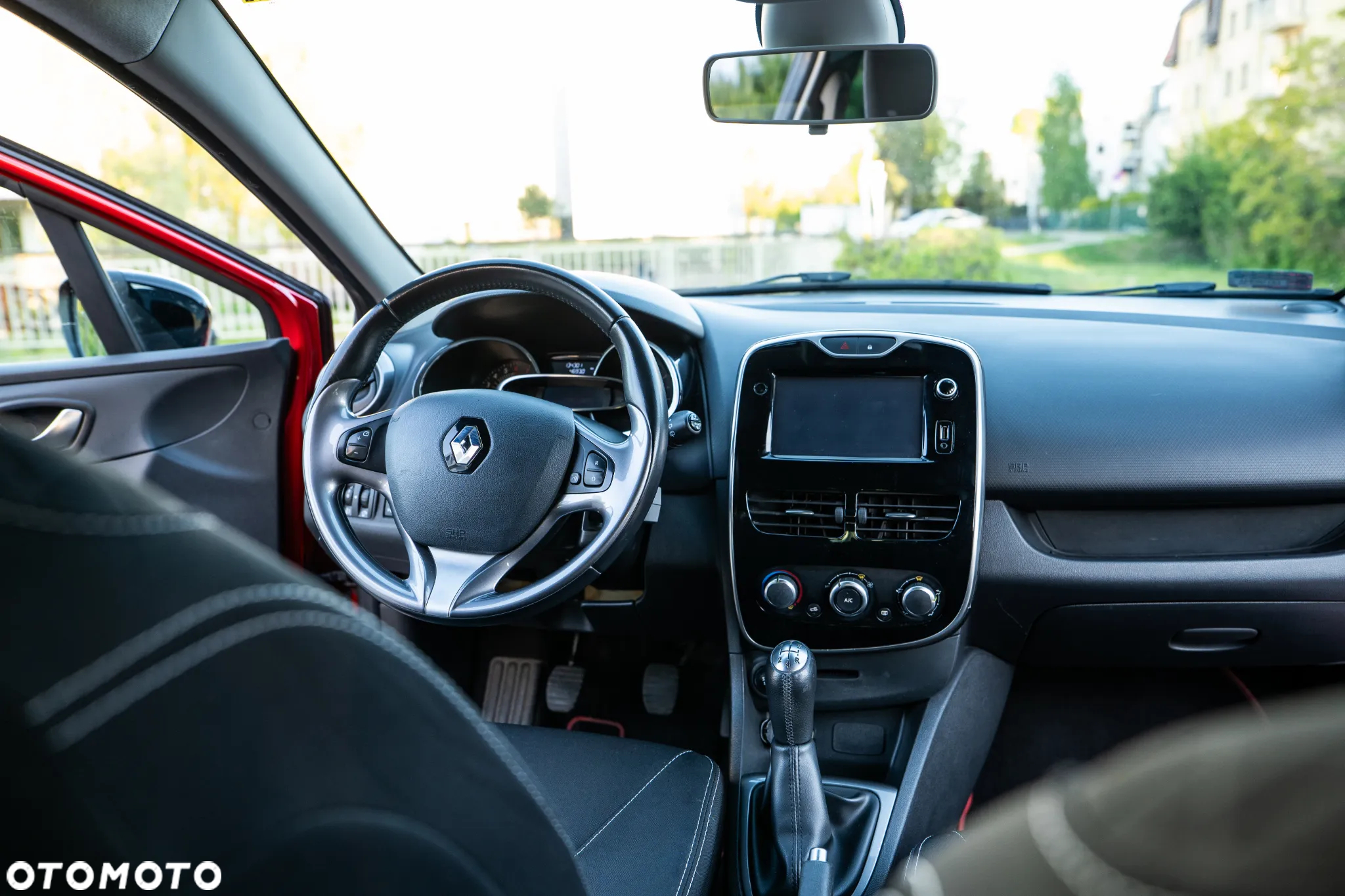 Renault Clio 1.2 16V Limited - 7