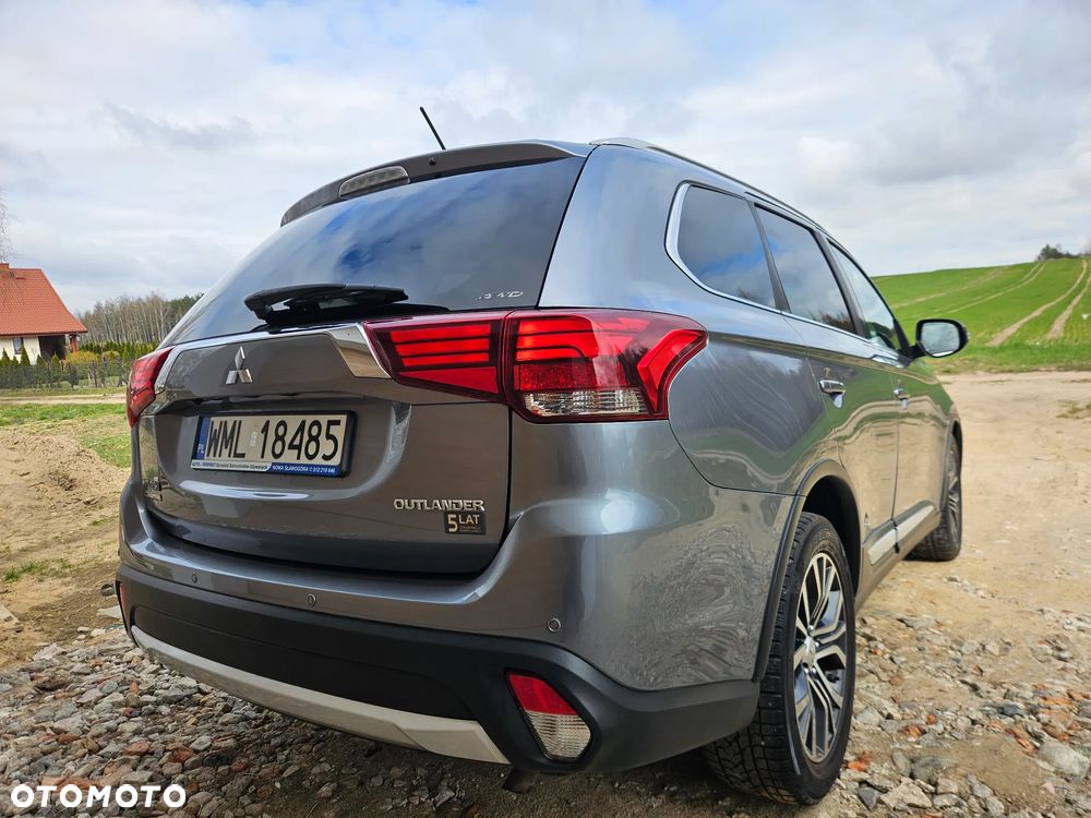 Mitsubishi Outlander 2.0 Intense + SDA 4WD CVT - 14