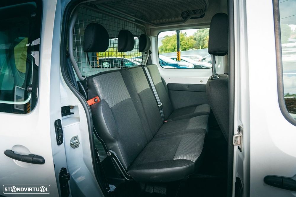 Renault Kangoo E-Tech - 10